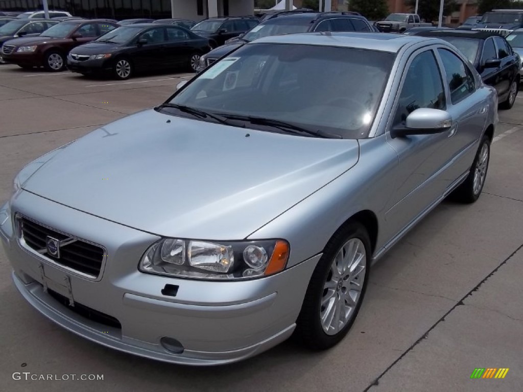 2008 Volvo S60 2.5T AWD Exterior Photos