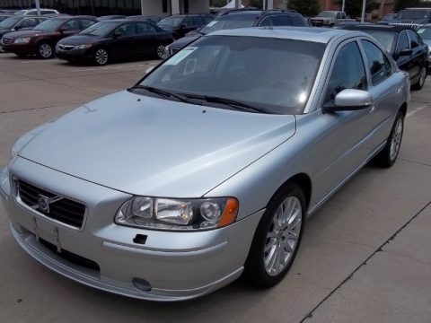 2008 Volvo S60 2.5T AWD Data, Info and Specs