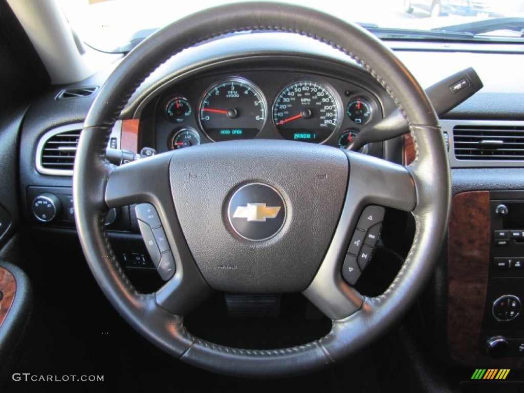 2008 Chevrolet Silverado 2500HD LTZ Crew Cab 4x4 Ebony Black Steering Wheel Photo #52933143