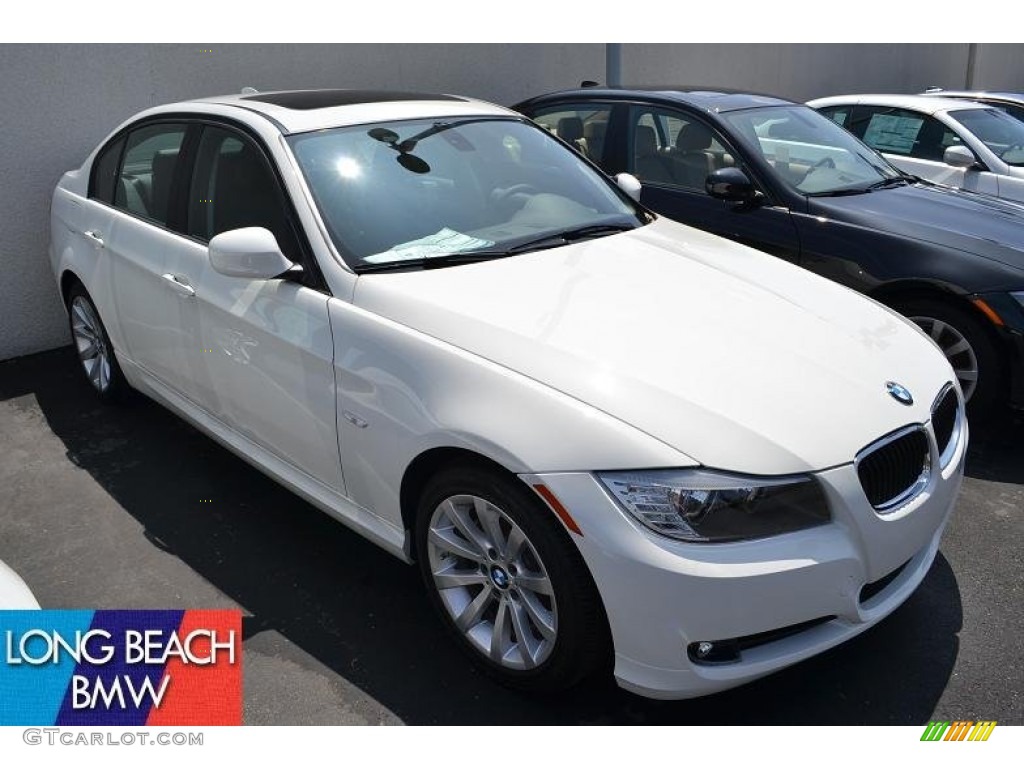 2011 3 Series 328i Sedan - Alpine White / Black Dakota Leather photo #1