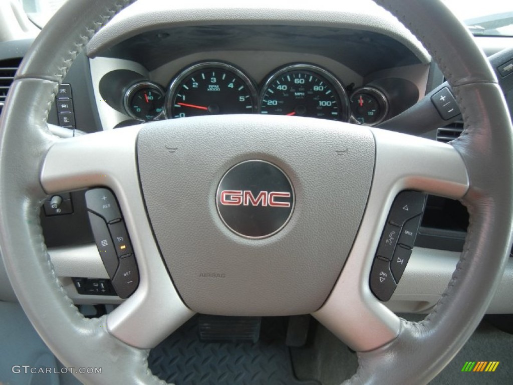 2009 GMC Sierra 2500HD SLE Crew Cab Dark Titanium/Light Titanium Steering Wheel Photo #52934742