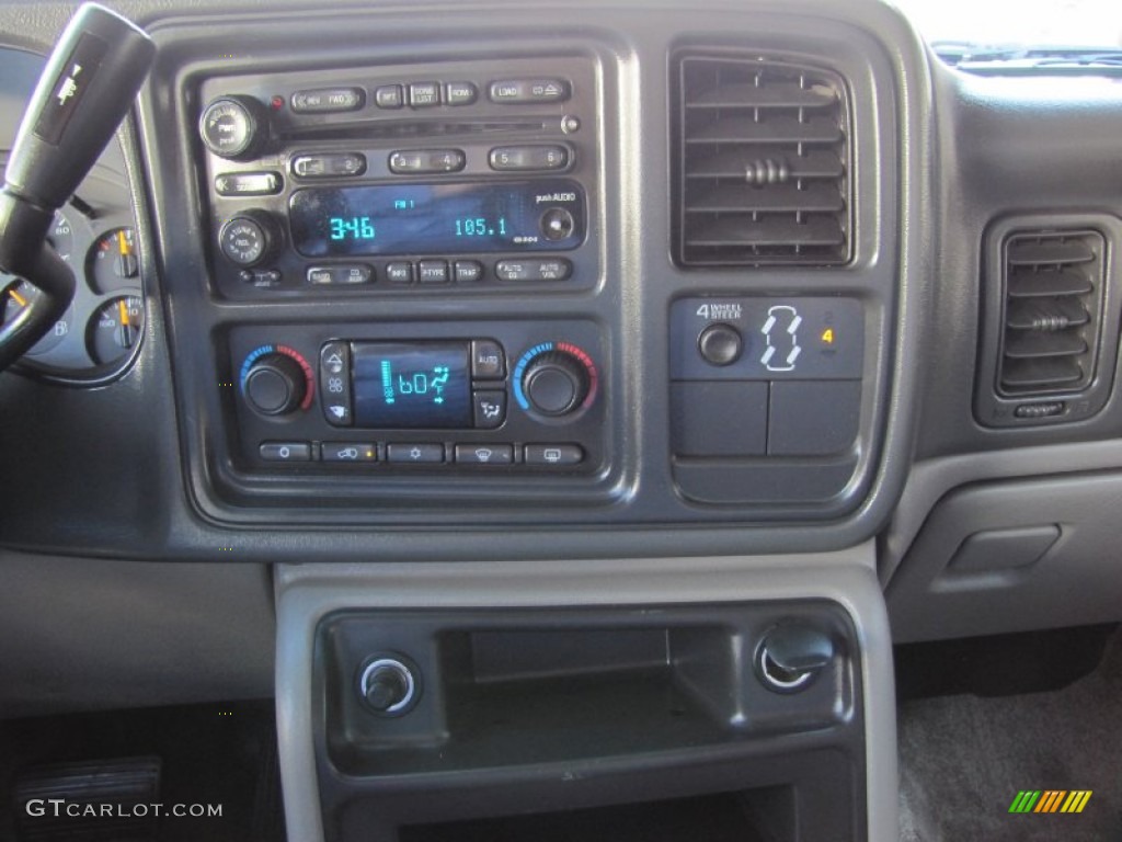 2003 Suburban 1500 LT 4x4 - Light Pewter Metallic / Gray/Dark Charcoal photo #14