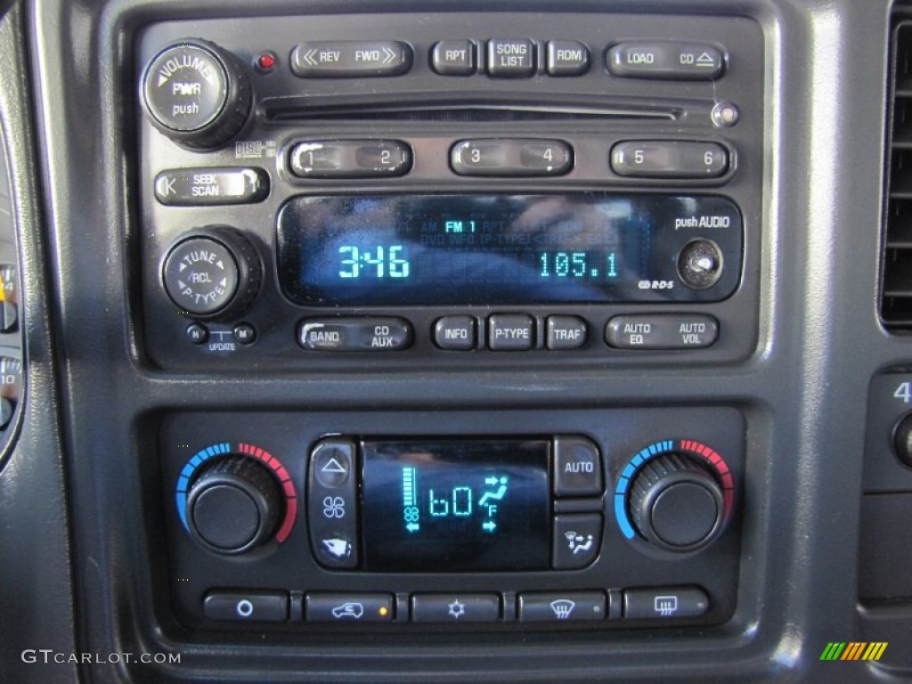 2003 Suburban 1500 LT 4x4 - Light Pewter Metallic / Gray/Dark Charcoal photo #15