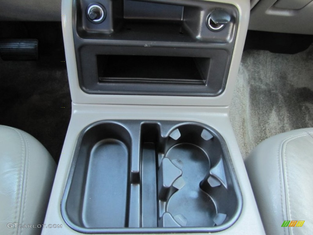 2003 Suburban 1500 LT 4x4 - Light Pewter Metallic / Gray/Dark Charcoal photo #17