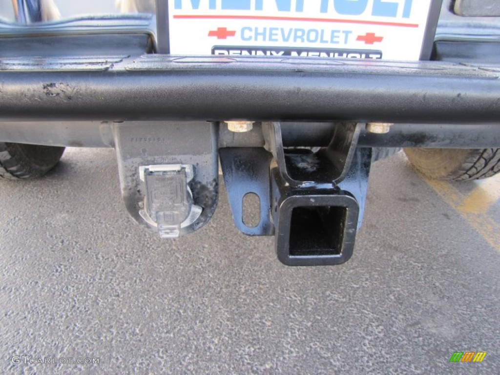 2003 Suburban 1500 LT 4x4 - Light Pewter Metallic / Gray/Dark Charcoal photo #31