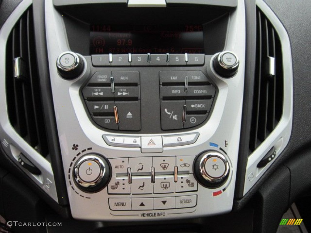2010 GMC Terrain SLT AWD Audio System Photos | GTCarLot.com