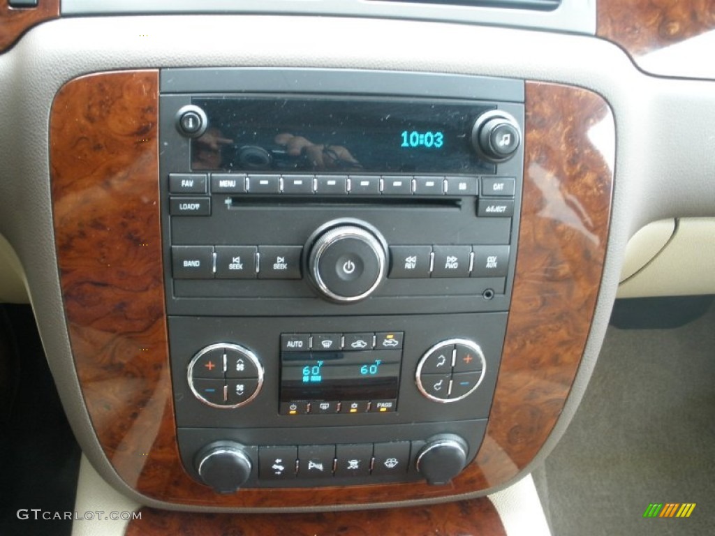 2009 Chevrolet Avalanche LTZ Audio System Photos