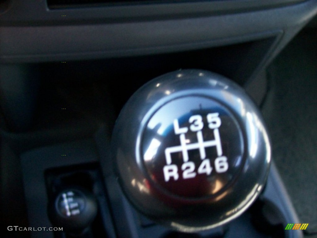 2007 Dodge Ram 2500 SLT Quad Cab 4x4 Chassis Transmission Photos