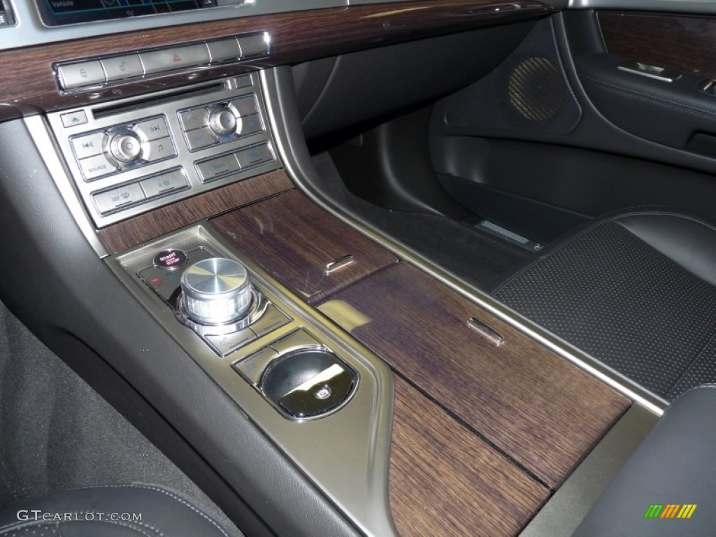 Warm Charcoal Interior 2010 Jaguar XF XF Supercharged Sedan Photo #52940735