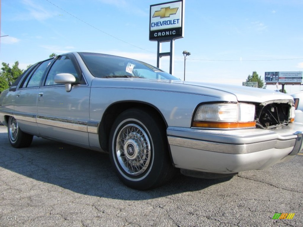 1992 Roadmaster Limited - Silver Metallic / Gray photo #1