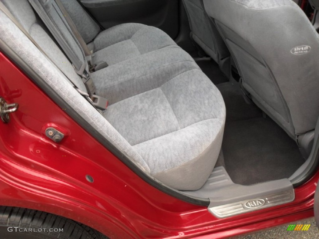 2006 Optima LX - Radiant Red / Gray photo #18