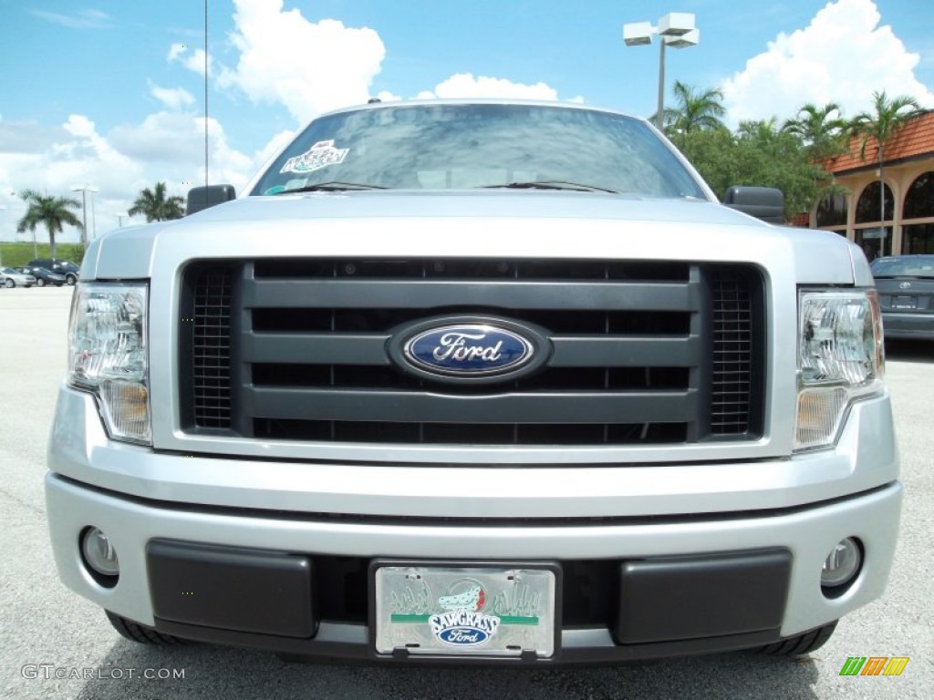 2010 F150 STX SuperCab - Ingot Silver Metallic / Medium Stone photo #15