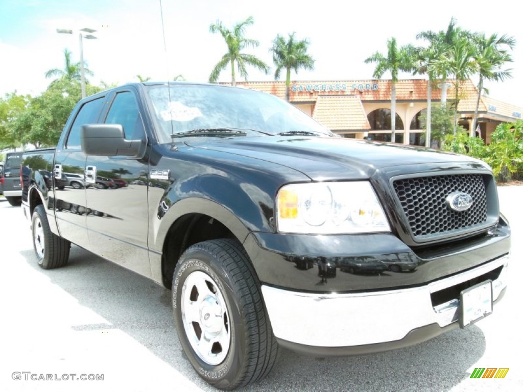 2006 F150 XLT SuperCrew - Black / Medium/Dark Flint photo #2