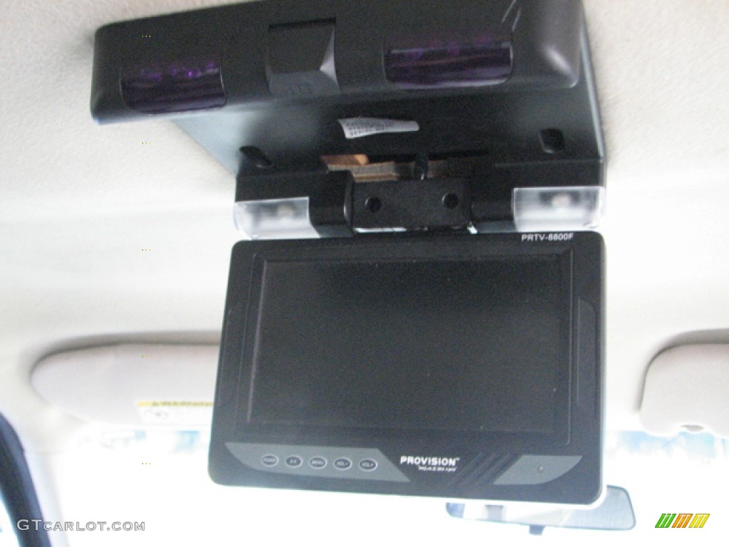 2002 Explorer XLS - Aspen Green Metallic / Medium Parchment photo #13