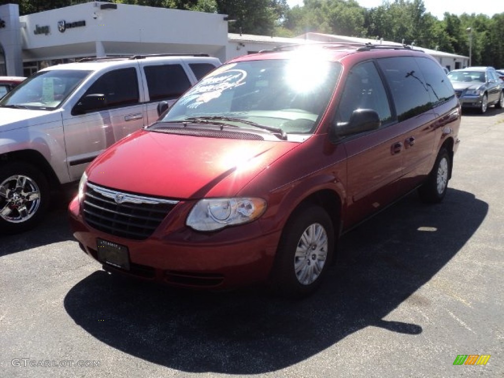 2005 Town & Country LX - Inferno Red Pearl / Medium Slate Gray photo #1