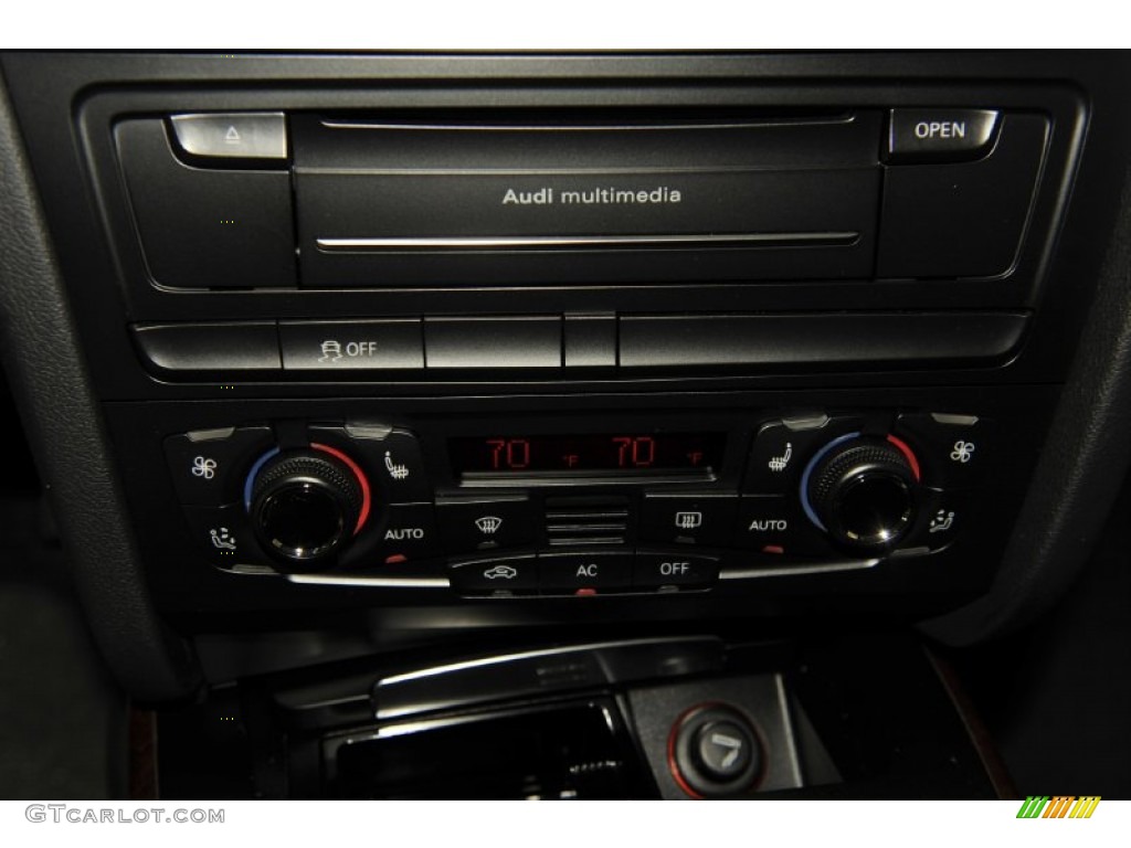 2012 Audi A5 2.0T quattro Coupe Controls Photo #52946715