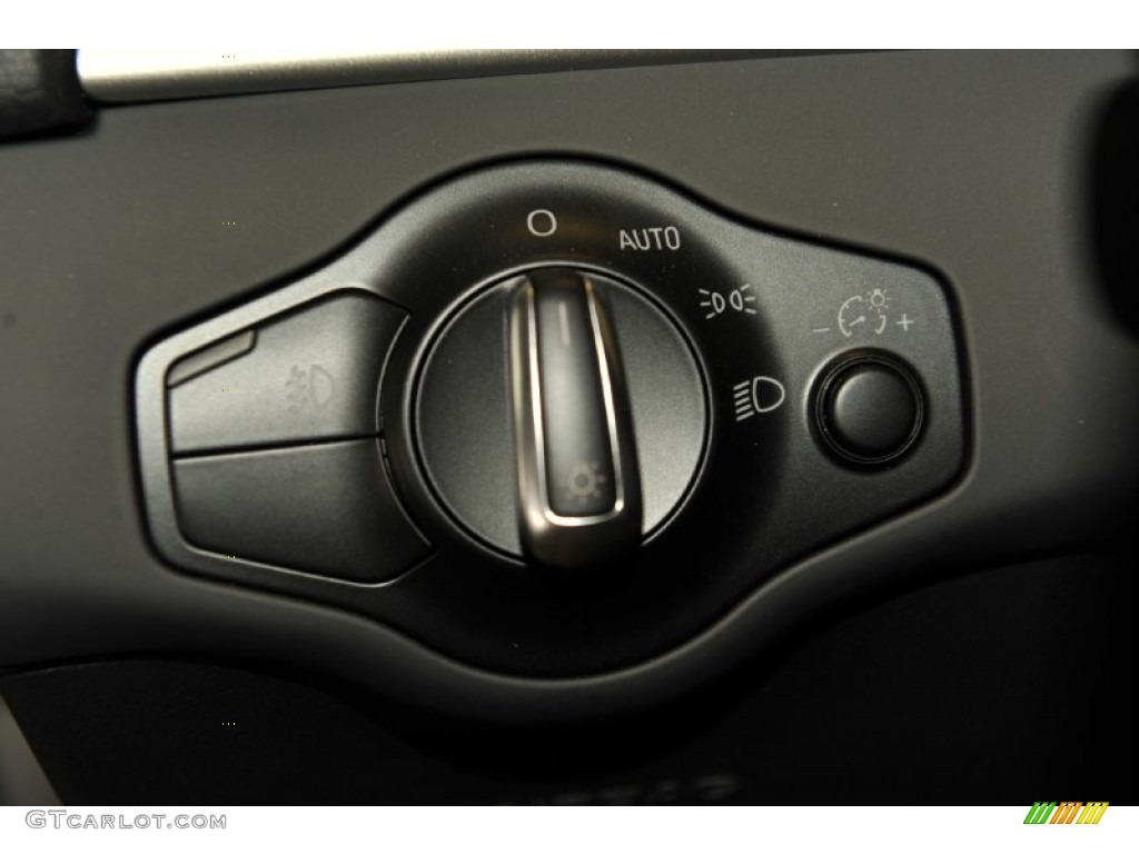 2012 Audi A5 2.0T quattro Coupe Controls Photo #52946778