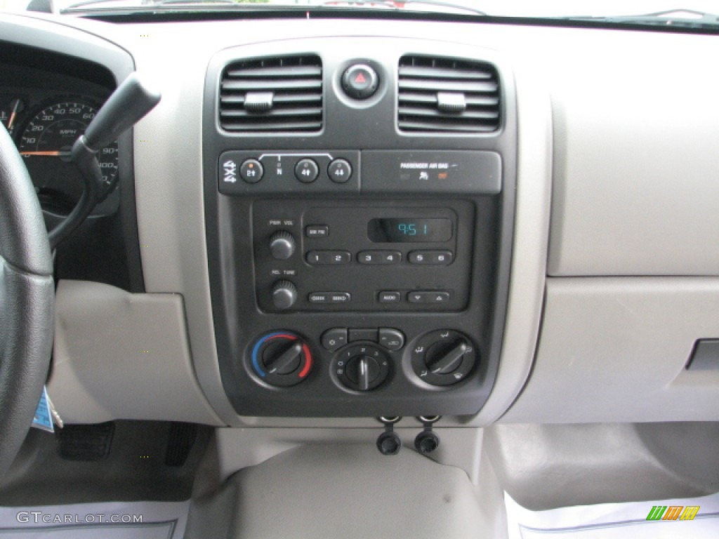 2006 Chevrolet Colorado Extended Cab 4x4 Controls Photo #52948017