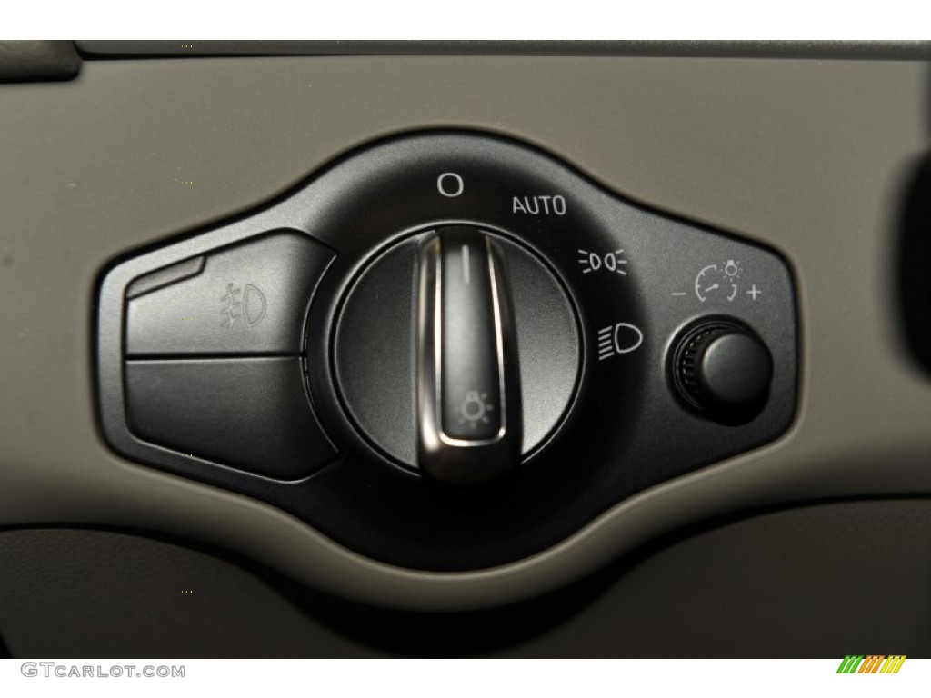 2012 Audi A5 2.0T quattro Cabriolet Controls Photo #52948116