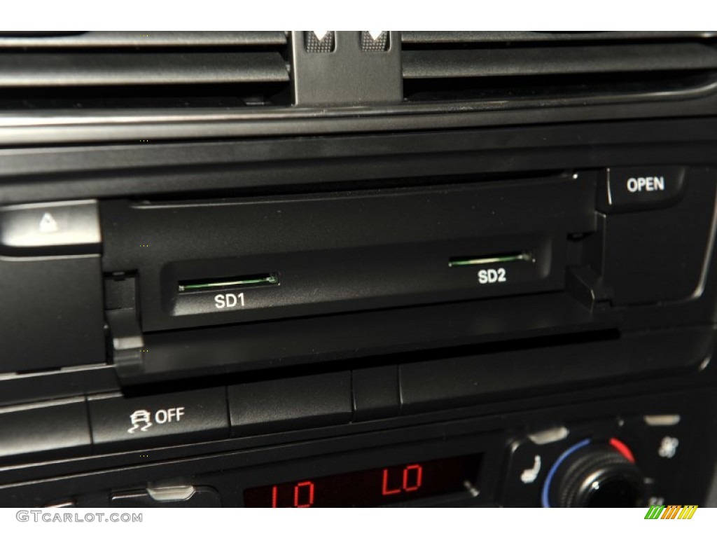 2012 Audi A4 2.0T quattro Sedan Controls Photo #52949088