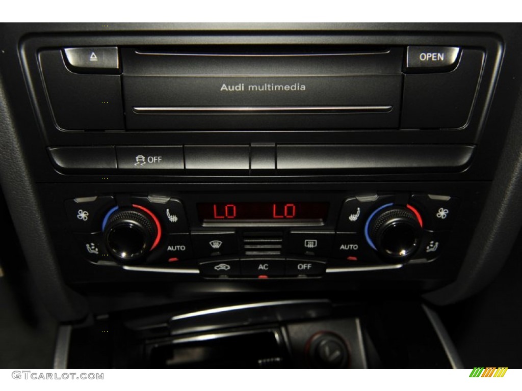 2012 Audi A4 2.0T quattro Sedan Controls Photo #52949106