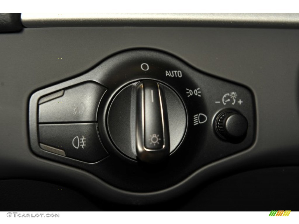 2012 Audi A4 2.0T quattro Sedan Controls Photo #52949667
