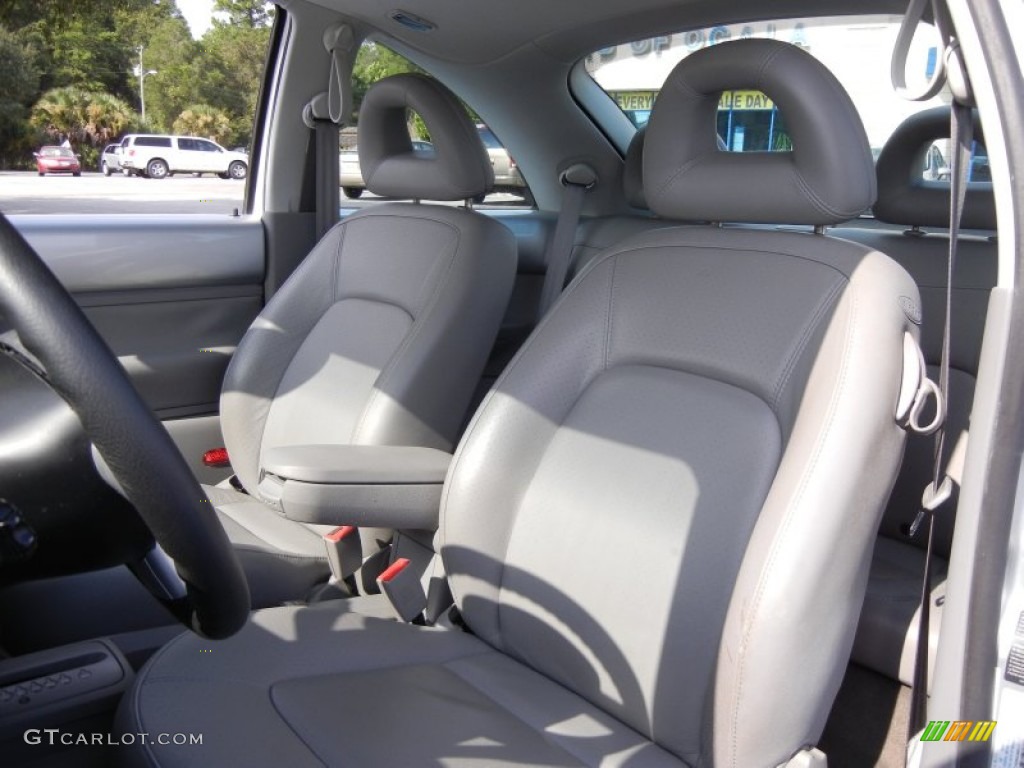 Grey Interior 2002 Volkswagen New Beetle GLS Coupe Photo #52954905