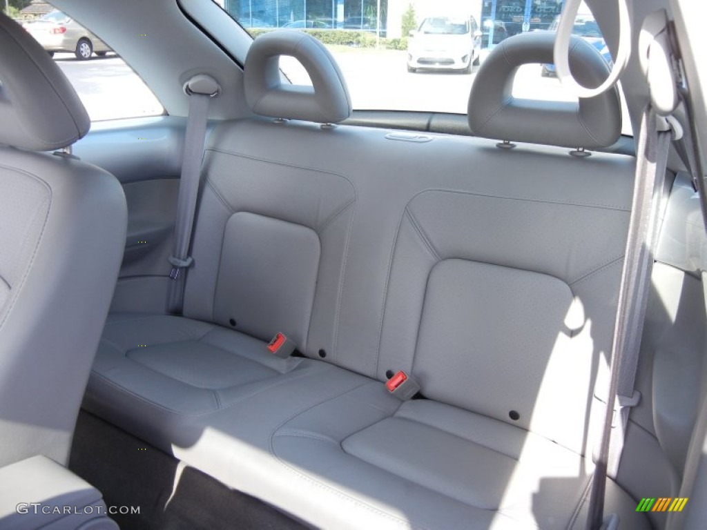 Grey Interior 2002 Volkswagen New Beetle GLS Coupe Photo #52954935