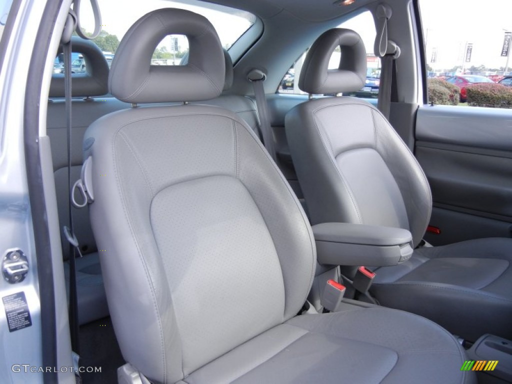 Grey Interior 2002 Volkswagen New Beetle GLS Coupe Photo #52954956