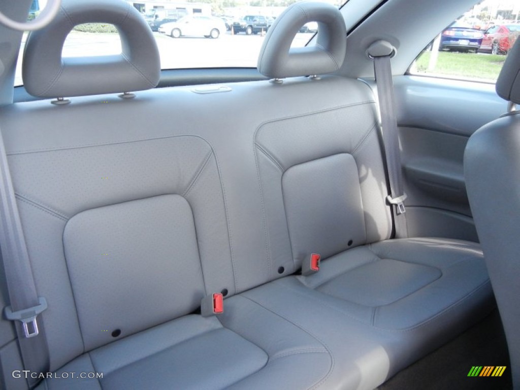 Grey Interior 2002 Volkswagen New Beetle GLS Coupe Photo #52954971
