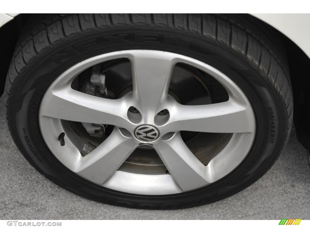 2007 Volkswagen New Beetle Triple White Convertible Wheel Photo #52955637