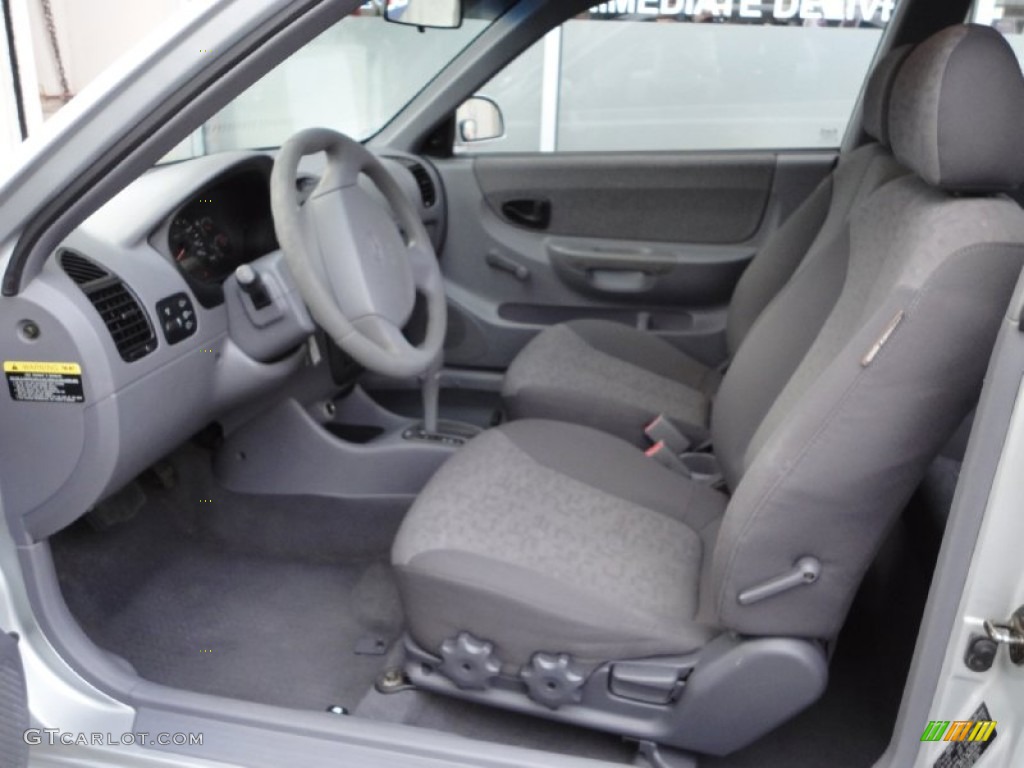 Gray Interior 2003 Hyundai Accent GL Coupe Photo #52955996