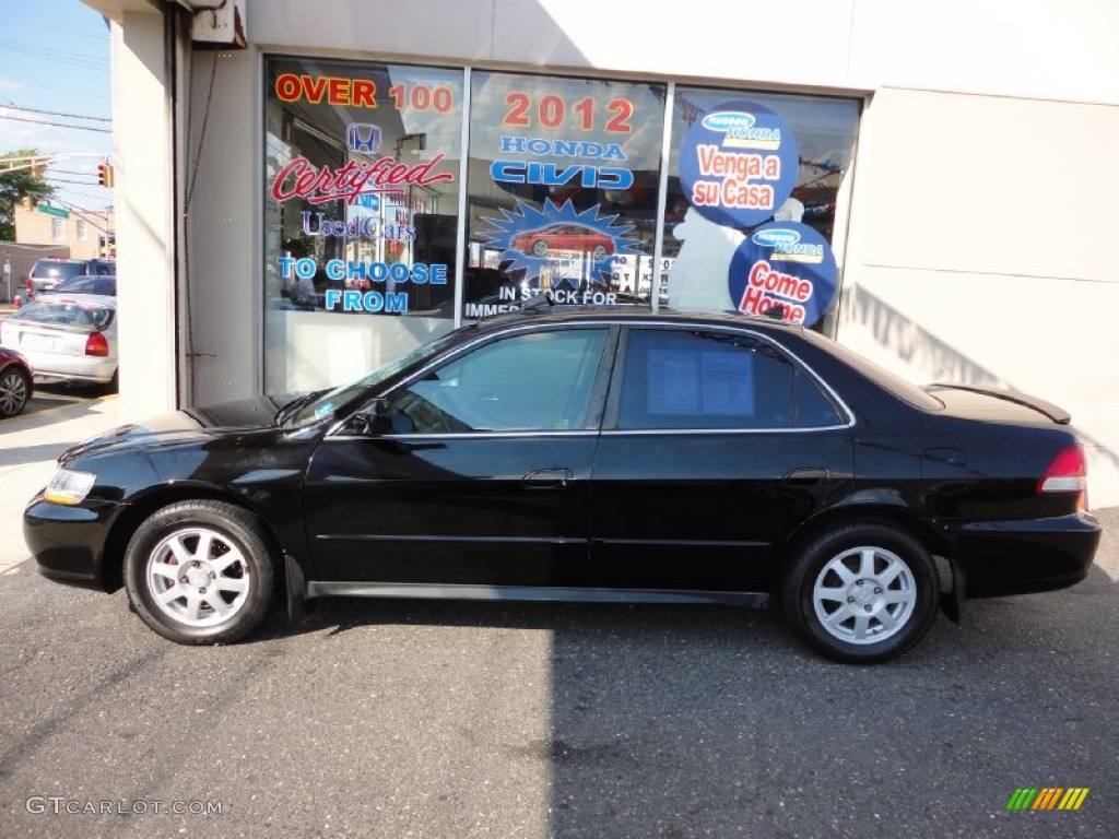 2002 Accord SE Sedan - Nighthawk Black Pearl / Quartz Gray photo #3