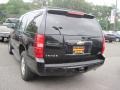 Black - Tahoe LT 4x4 Photo No. 2