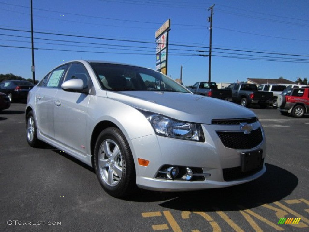 Silver Ice Metallic Chevrolet Cruze