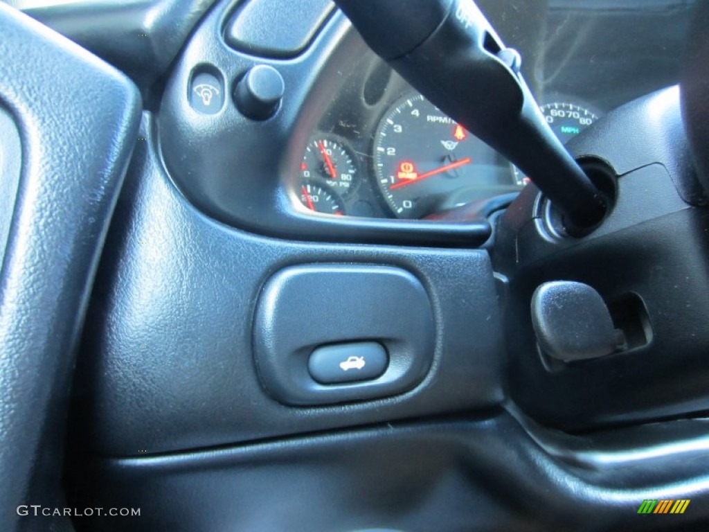 1999 Chevrolet Corvette Coupe Controls Photo #52962173