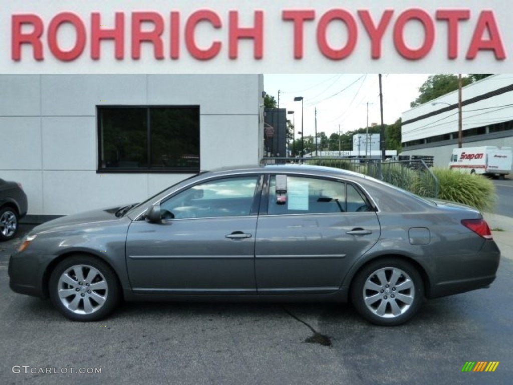 2007 Avalon XLS - Phantom Gray Pearl / Light Gray photo #1