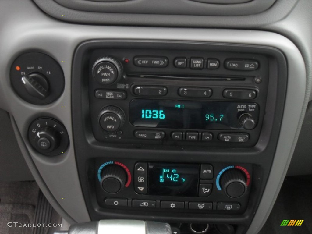 2006 Chevrolet TrailBlazer EXT LT 4x4 Audio System Photo #52964973
