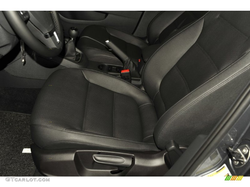 2012 Jetta SE Sedan - Platinum Gray Metallic / Titan Black photo #10