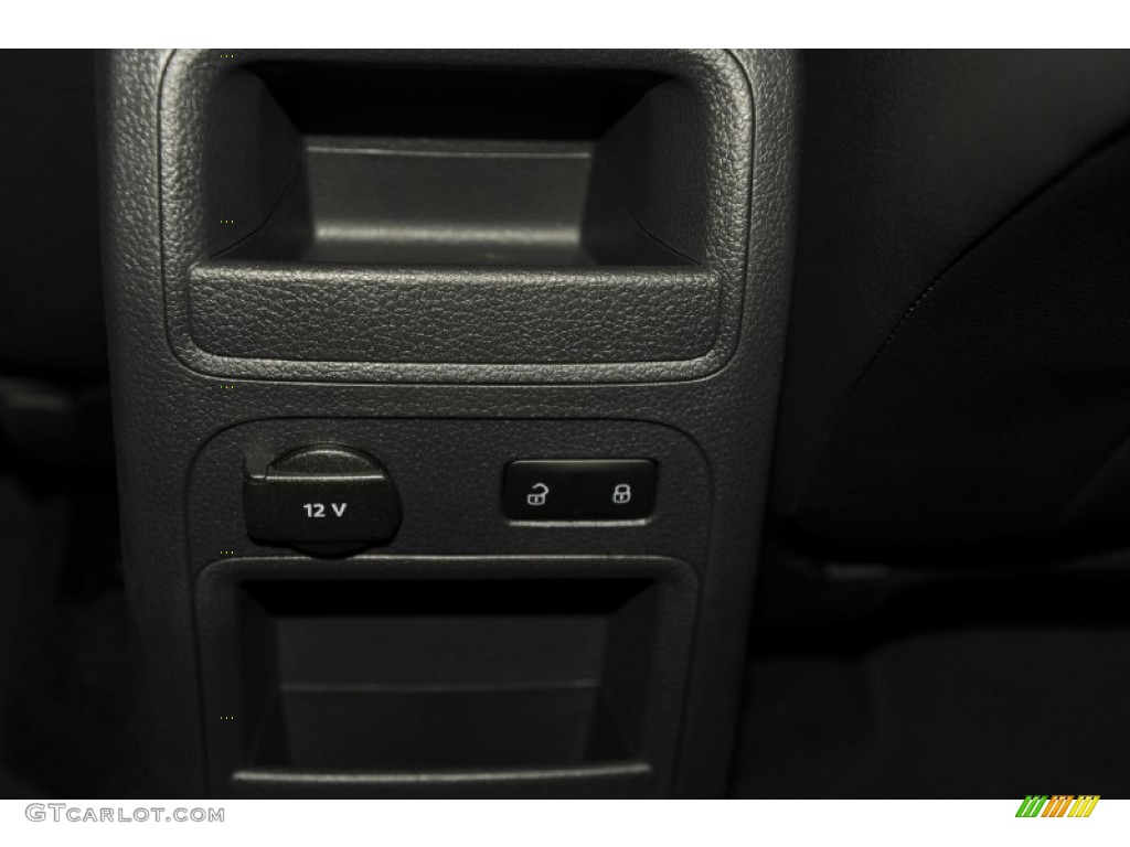 2012 Jetta SE Sedan - Platinum Gray Metallic / Titan Black photo #22