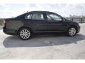 Black - Jetta SE Sedan Photo No. 6