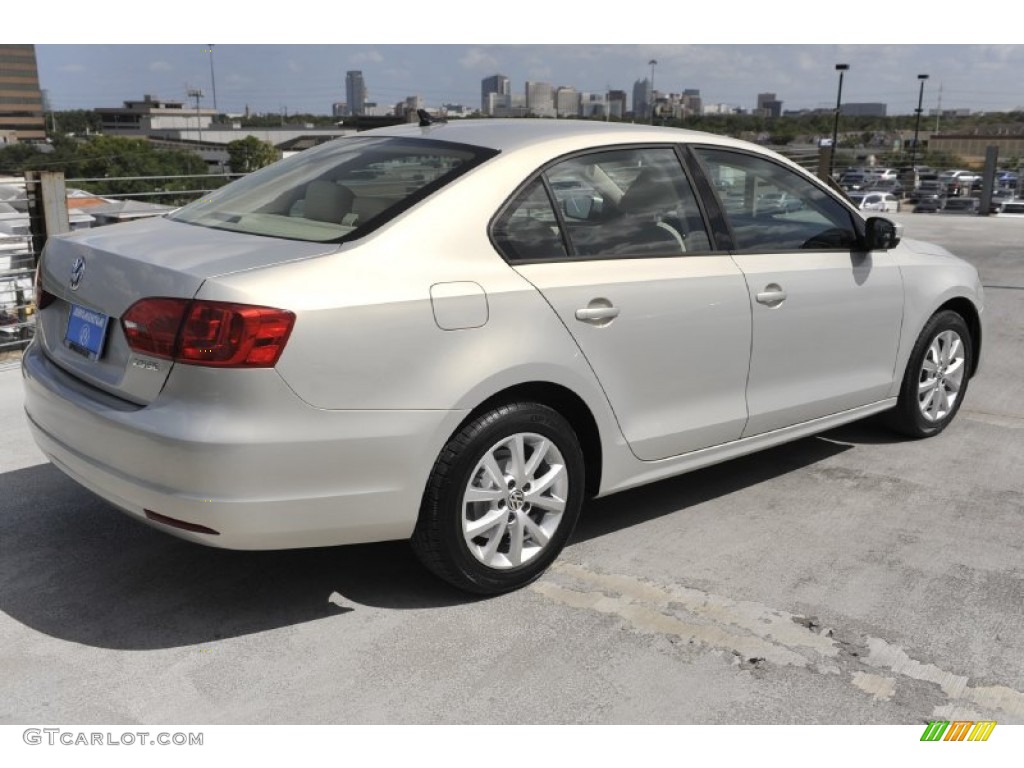 2011 Jetta SE Sedan - Reflex Silver Metallic / Titan Black photo #5