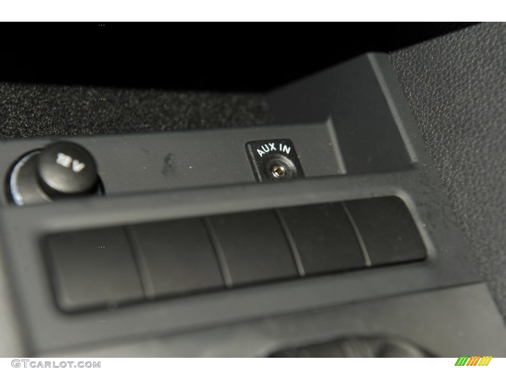 2011 Jetta SE Sedan - Reflex Silver Metallic / Titan Black photo #17