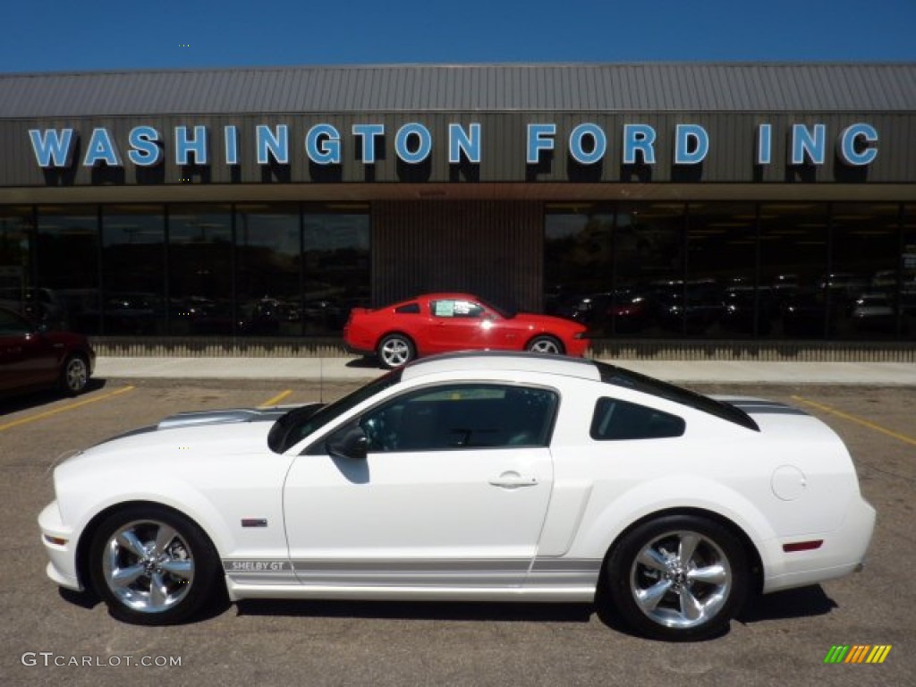 2007 Mustang Shelby GT Coupe - Performance White / Dark Charcoal photo #1
