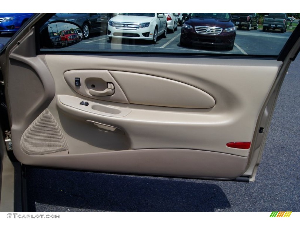 2005 Monte Carlo LS - Sandstone Metallic / Neutral photo #14