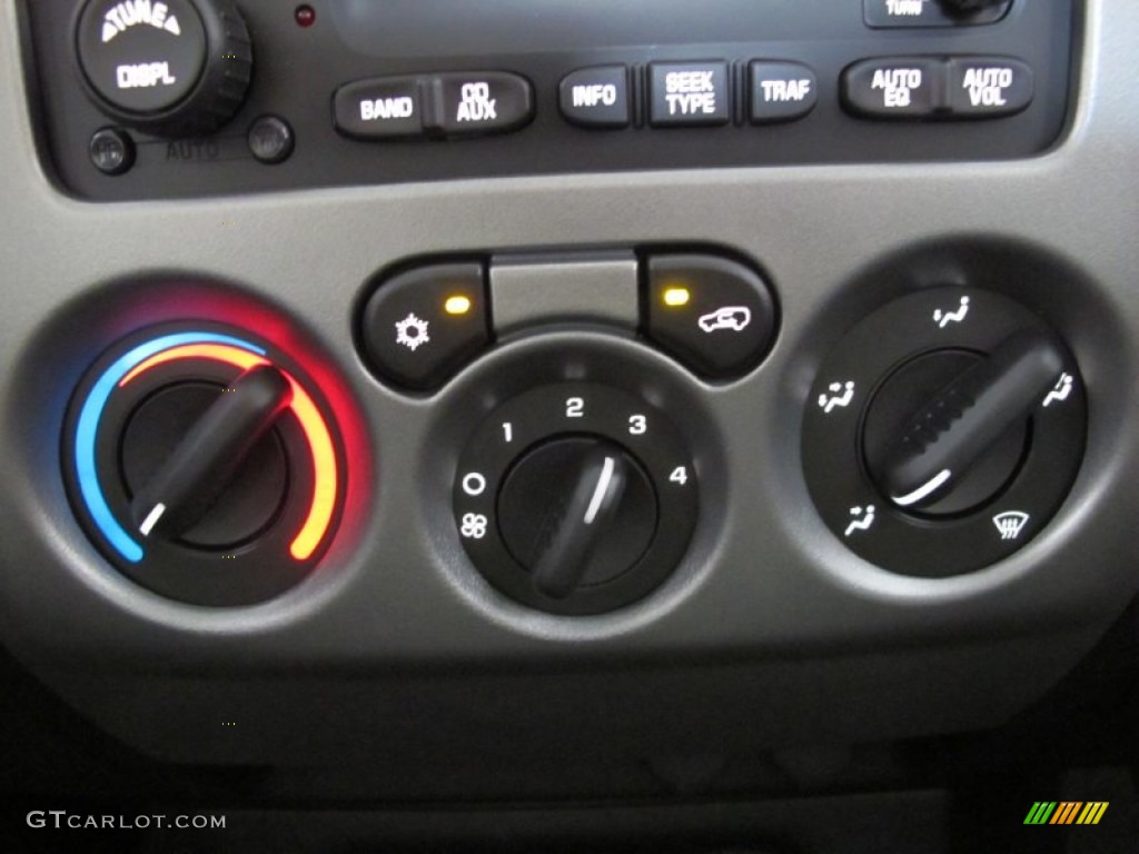 2012 GMC Canyon SLE Crew Cab Controls Photo #52975336