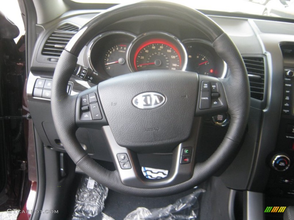 2012 Kia Sorento SX V6 Steering Wheel Photos