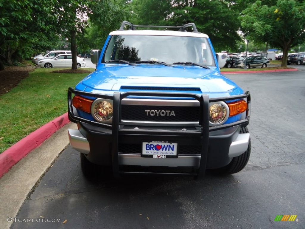 2007 FJ Cruiser 4WD - Voodoo Blue / Dark Charcoal photo #2