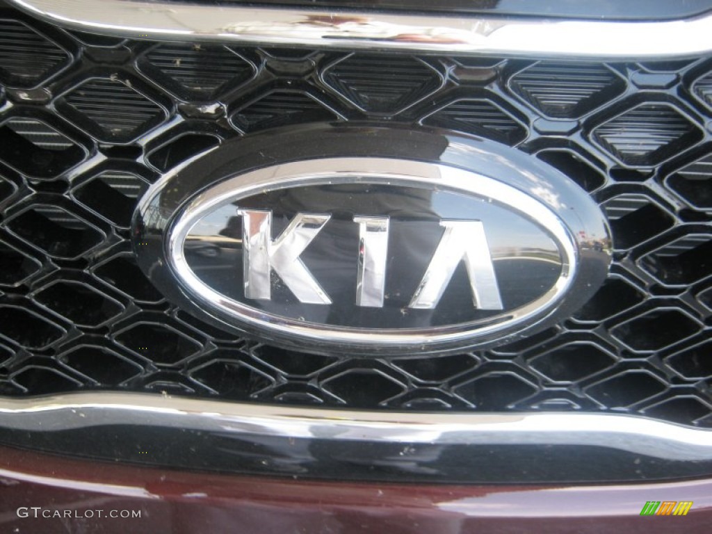 2012 Sorento SX V6 - Dark Cherry / Black photo #27