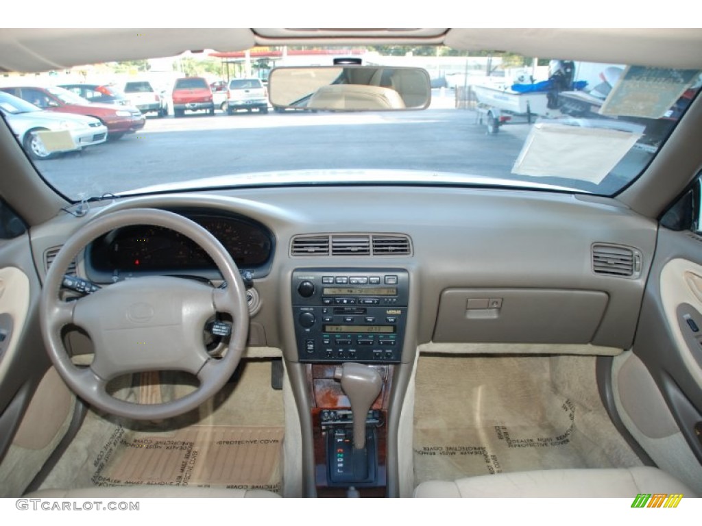 1993 Lexus ES 300 Beige Dashboard Photo #52978765
